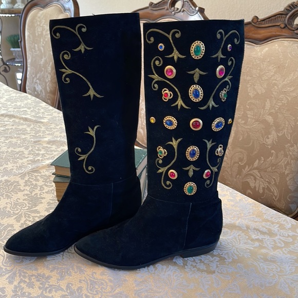 Zalo beaded & embroidered black suede tall boots - Picture 4 of 13